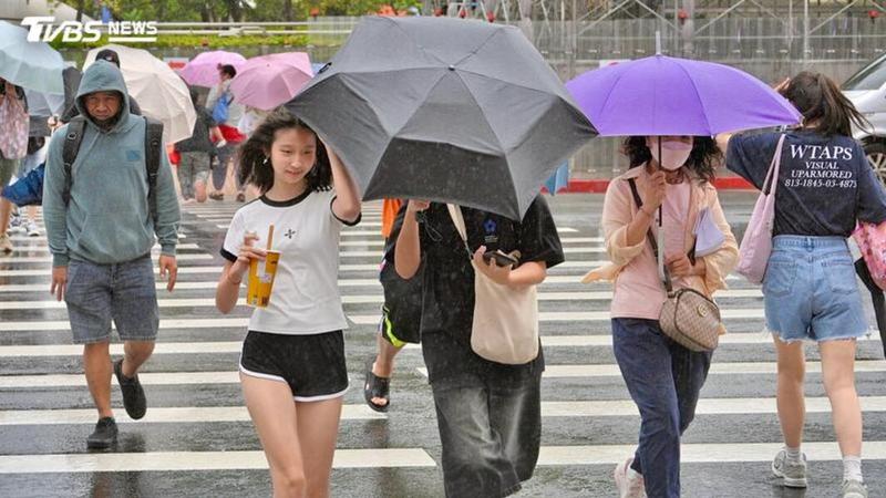 快訊/雨下不停!14縣市大雨特報 入夜警戒區域曝