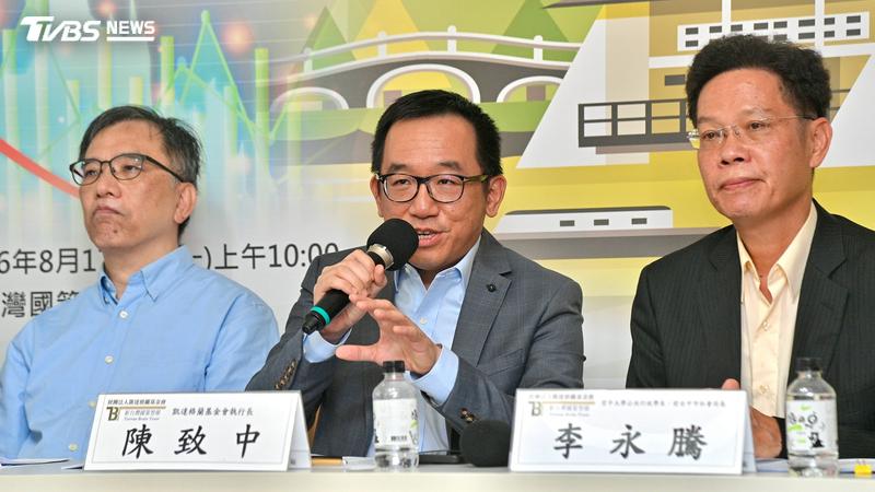 民調/何欣純落後拉近至個位數 陳致中高喊台中變天「大有可為」