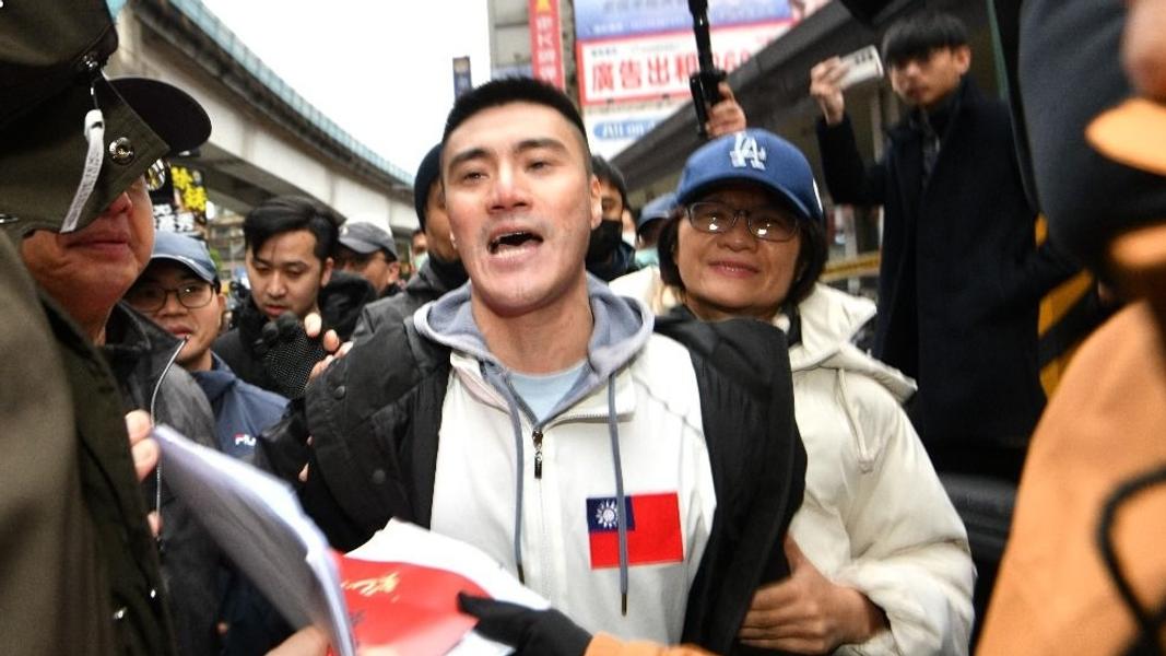 國民黨擬開鍘!丁瑀再嗆鄭麗文「協力中共」:沒資格開除我