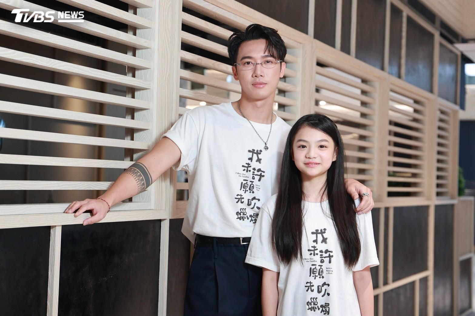 邱士縉與梅靜妍在片中是老師與學生的關係。(圖/黃城碩攝)
