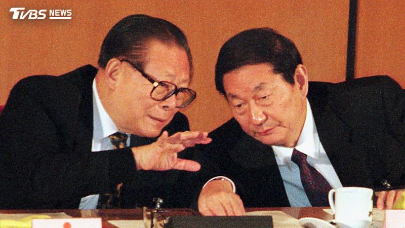 中國前國務院總理朱鎔基遺體在北京八寶山火化。(圖/達志影像美聯社)