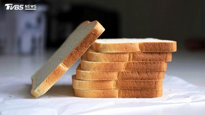 早餐只吃2片白吐司…醫實測「血糖飆破190」 親授健康3吃法