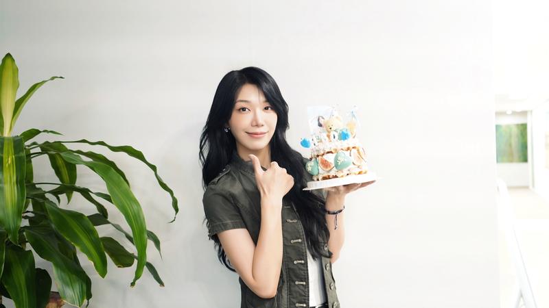 連線訪問/不放過牛肉麵!恩地重返高雄難忘這一味 認「仍有舞台恐懼」靠歌迷給勇氣