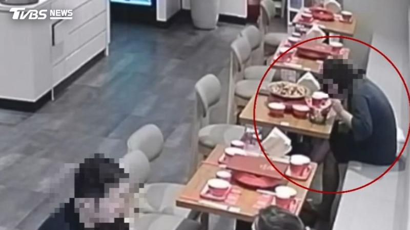 大啖肉蟹煲霸王餐!警到場嘆「妳怎麼又來了」 母氣炸買單