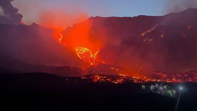 美籍男挑戰爬歐洲最活躍火山 闖禁區遭閃電擊中慘死