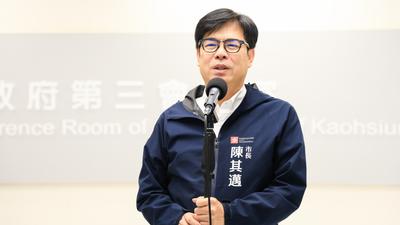 蔣萬安疾呼中央「應普發2萬」 陳其邁開酸:有錢人想吃更好