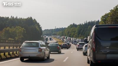 宜蘭回台北「導航推1路線」塞更久!苦主崩潰 公路局曝替代道路