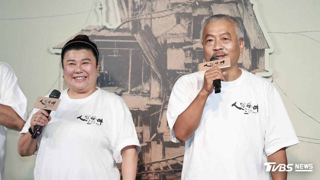謝銘祐(右)、林美秀主演《人間條件三:台北上午零時》。(圖/黃城碩攝)