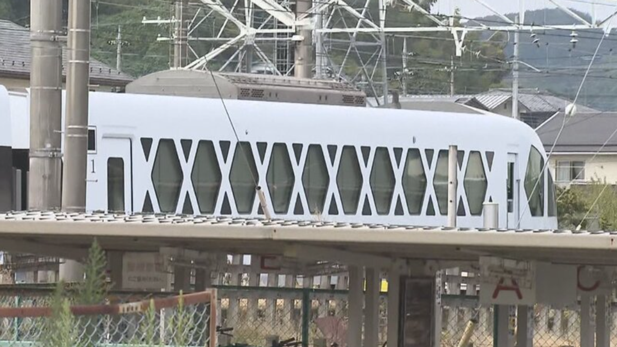 日本重大鐵路事故!東武特急列車撞上除草工人 4人無呼吸心跳