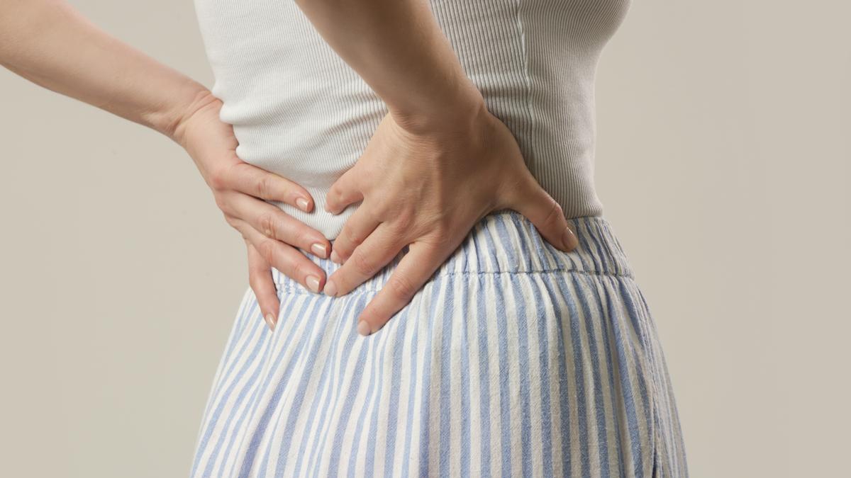 每到下午血壓狂飆!52歲女以為更年期 就醫驚見「腎上腺腫瘤」