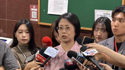 藍白刪預算害慘弱勢中秋禮盒?翁曉玲酸總統府情勒:為善不欲人知