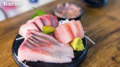 他狂拉險洗腎!生魚片「5錯誤吃法」超傷腎 還會累積重金屬