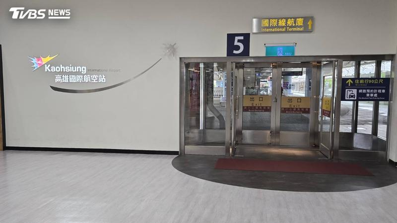 雷雨太猛烈!高雄小港機場一度「暫停地面作業」4航班延誤