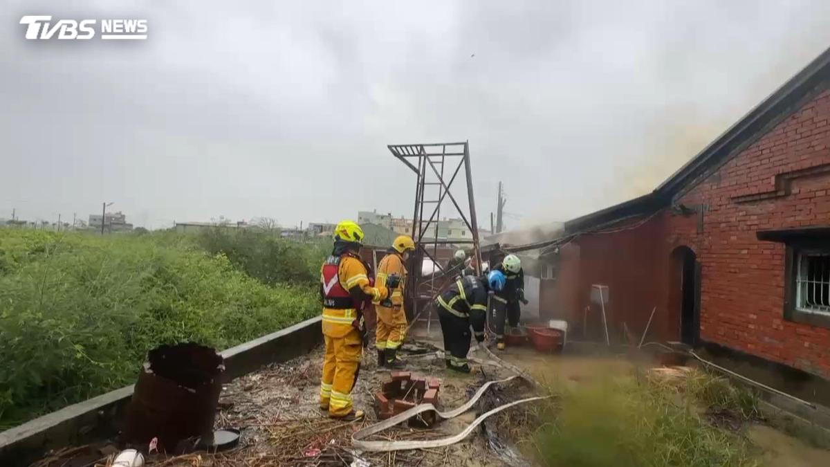 嘉義民雄三合院大火!40歲女屋主受困昏迷 送醫仍不治