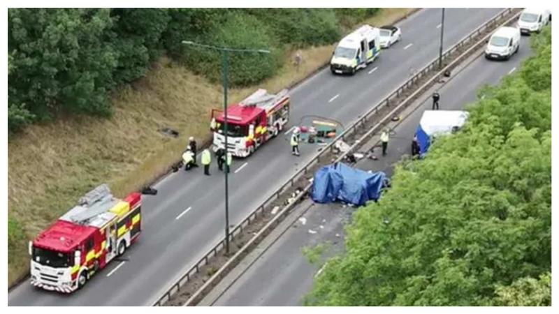 英國青少年公路狂飆逆向撞警車 釀7死2警殉職