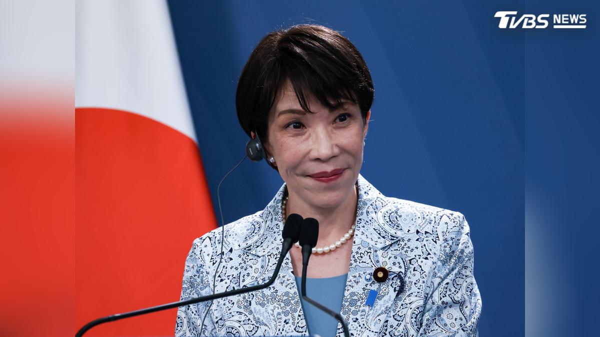 首相公邸沒遇鬼卻遇小強!高市早苗搬出漫畫《火之鳥》輪迴堅持放生