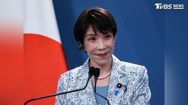 首相公邸沒遇鬼卻遇小強!高市早苗搬出漫畫《火之鳥》輪迴堅持放生