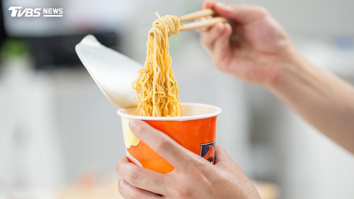 全球泡麵需求創新高!一年狂吃1242億份 中國、香港稱霸
