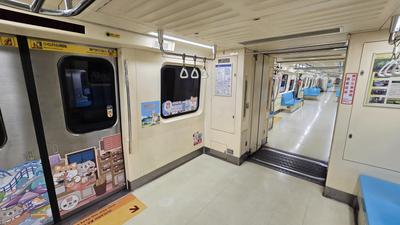 車廂拆柱椅遭傳「助中共軍隊鎮壓」 北捷怒轟:造謠違法將報警