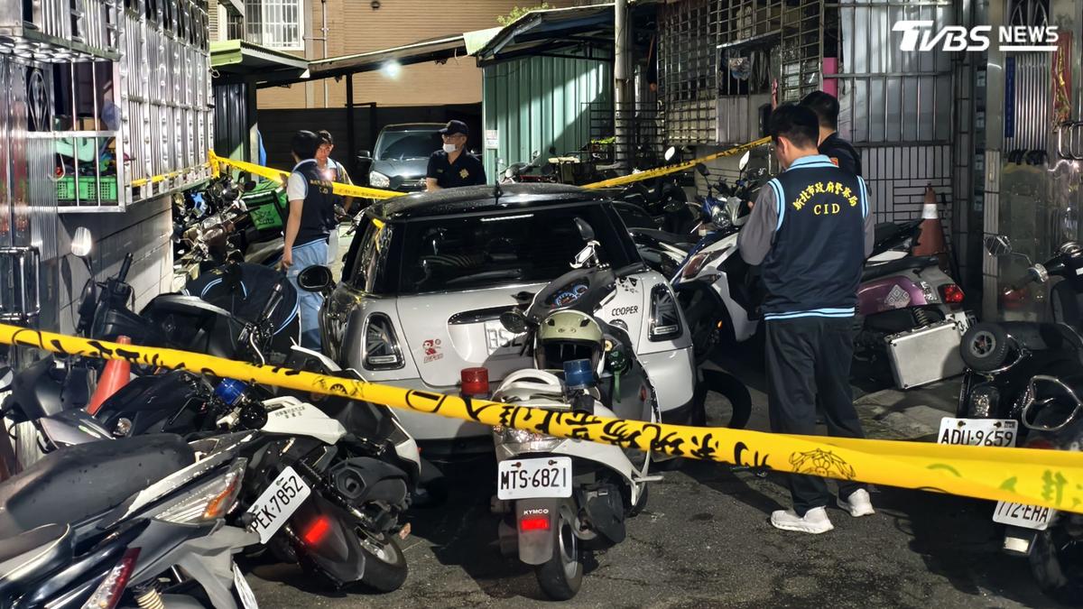 拒檢逃進死巷再倒車衝撞 新莊警開6槍制伏