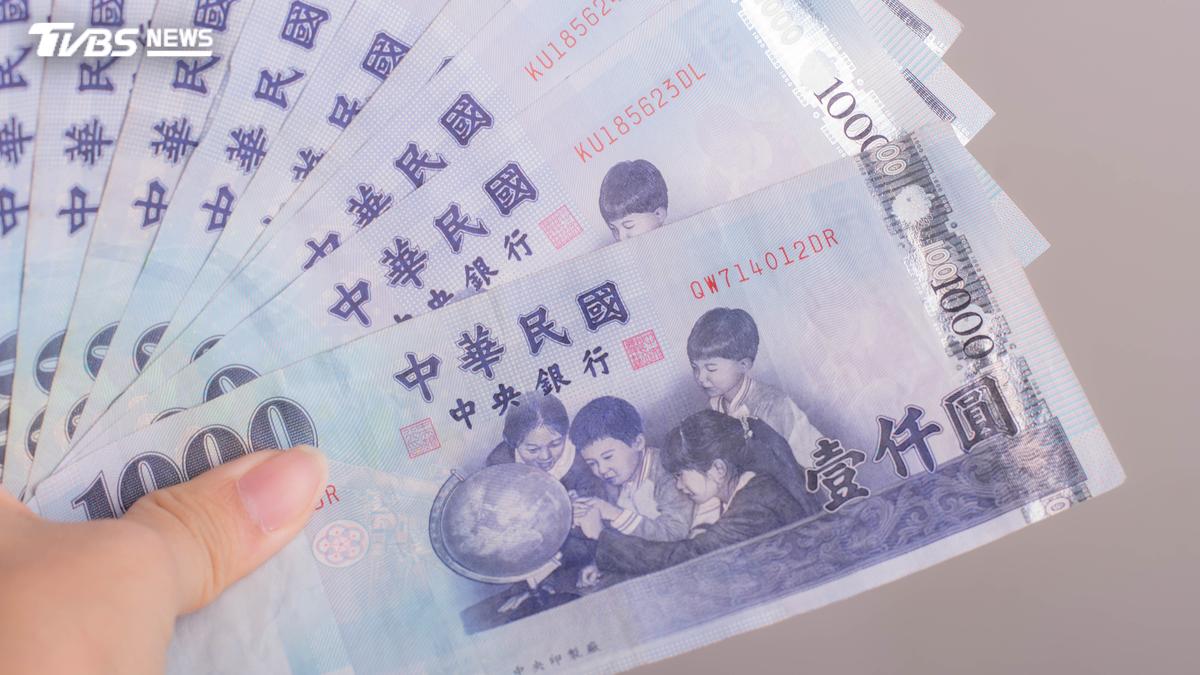 贊成賴清德普發1萬嗎?網路投票結果曝 「近6成」去年這樣花
