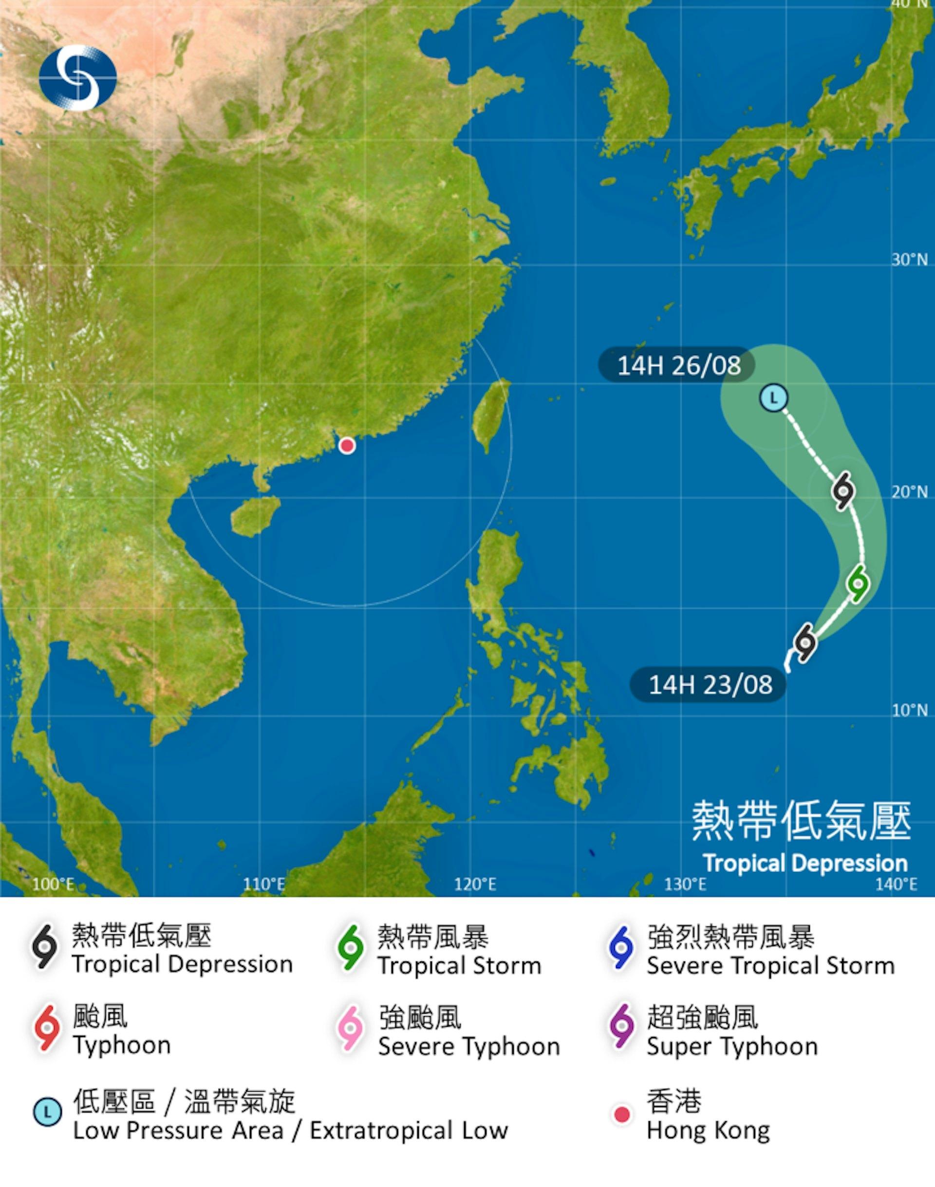 位於雅蒲島附近的熱帶低氣壓8月23日14時集結在香港之東南偏東約2,500公里，中心附近最高持續風速每小時 55公里。（圖／翻攝自香港天文台）