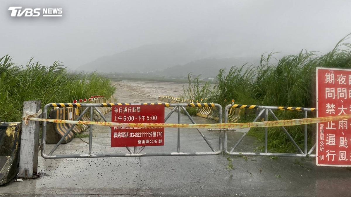 暴雨狂炸花蓮多處路段緊急封閉!便道沖斷、山區管制一次看