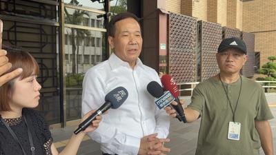 急診苦等病床12天身亡 鍾小平替家屬求助台大醫院長:換來冷漠表情