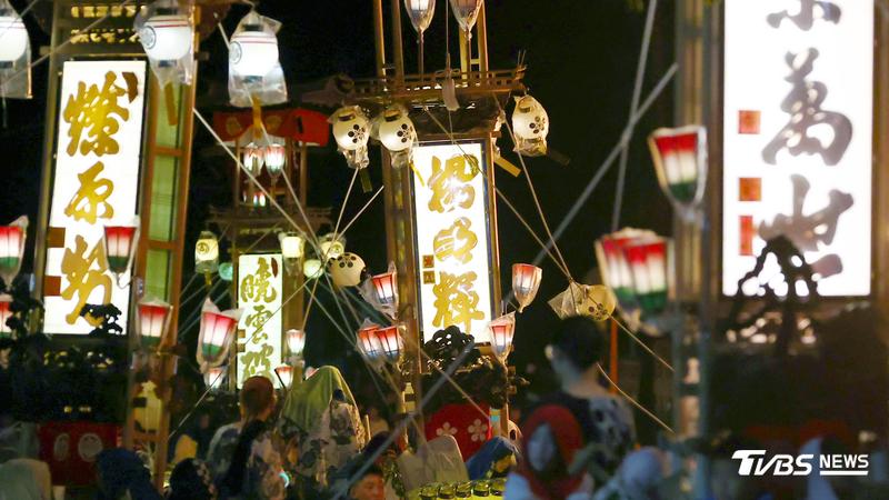 日本祭典出事!高中生遭「巨大燈籠」夾擊 頭部出血送醫不治