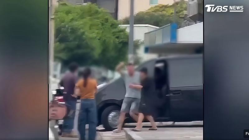 不熟路況逆向開!旅客遊澎湖遭狂按喇叭 2駕駛街頭互嗆