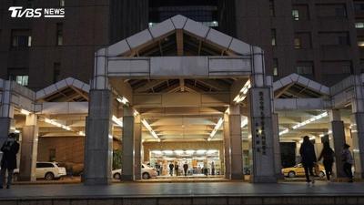 台大急診等床12天婦病逝!醫曝「最大誤解」:等病床≠沒治療