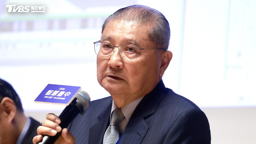 電電公會榮譽理事長李詩欽提出中台灣「五大基地」構想。(圖/華子琛攝)
