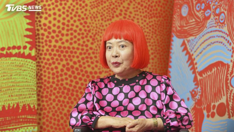 草間彌生辭世!蔡阿嘎昔「比倒讚嗆抄襲」 全網氣炸:應公開道歉