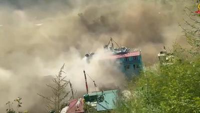 尼泊爾山洪6公尺巨浪瞬間吞村 逾800外國遊客失聯待救