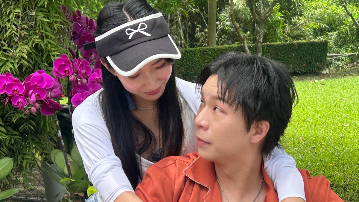 派翠克不藏了!檸檬曖昧「背後環抱」 李雅英姨母笑爆內幕