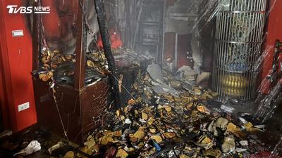 台中7歲童半夜偷溜出門!拿打火機點金紙 土地公廟大火
