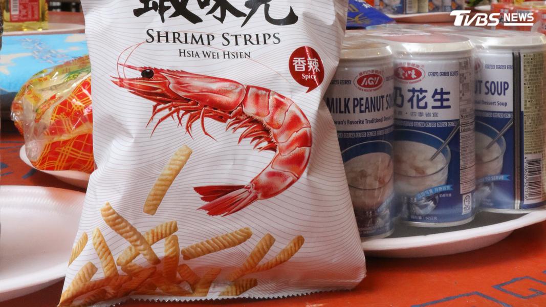 農曆七月中元普渡,不只是台灣重要民俗,也帶動一年一度的供品採買潮,整體普渡商機超過500億元(圖/TVBS)