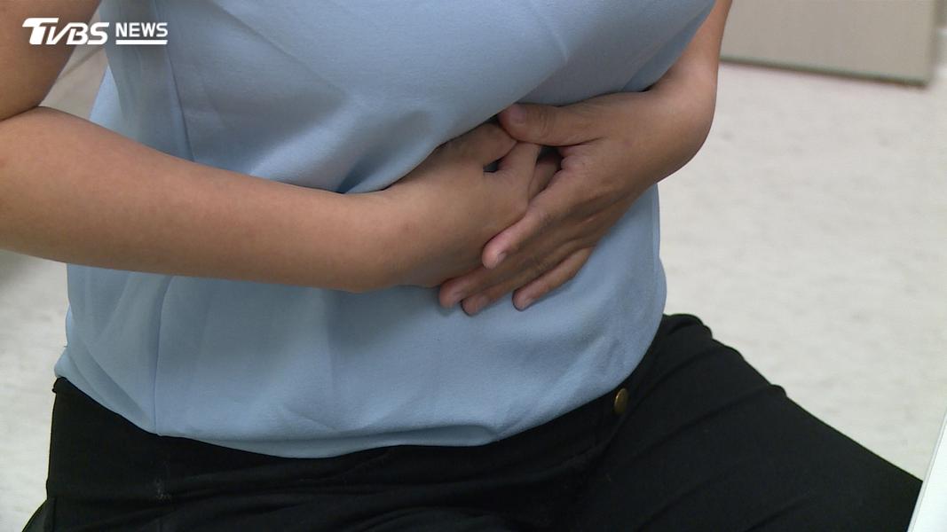 空服員胃食道逆流風險高!飯後急做「這件事」又日夜顛倒 當心症狀加劇(圖/TVBS)