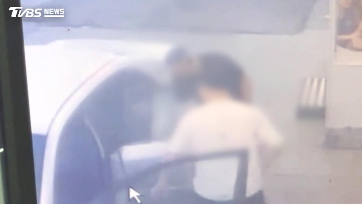 遭擄走拘禁民宅!23歲男「全身傷」丟包醫院 宣告不治