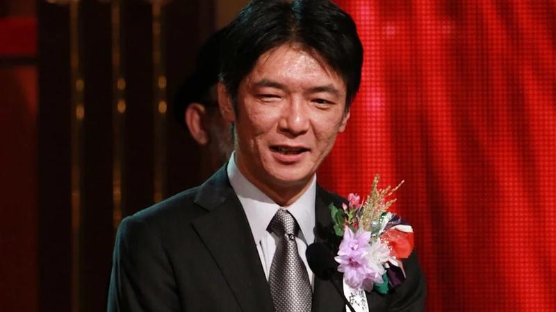 日本知名導演成島肺癌病逝。(圖/翻攝自X)