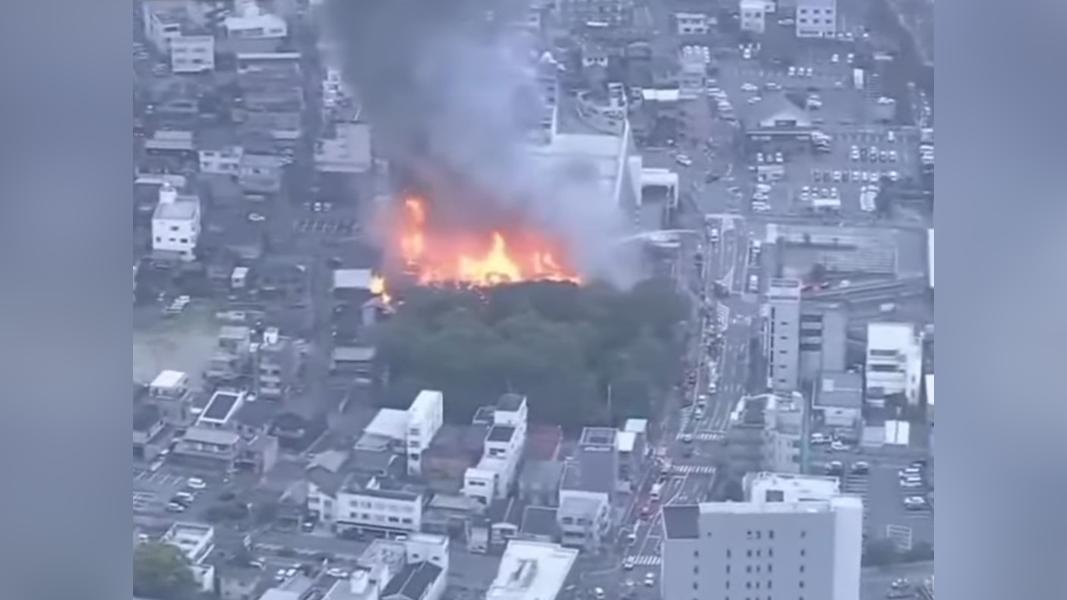 日本伊勢明倫商店街爆大火(圖/翻攝自ANN)