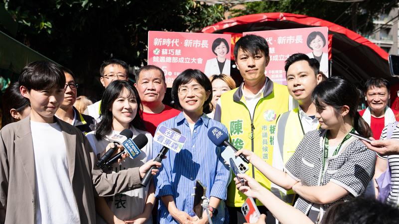 民進黨新北市長參選人蘇巧慧繼續打尊侯牌。(圖/蘇巧慧競總提供)