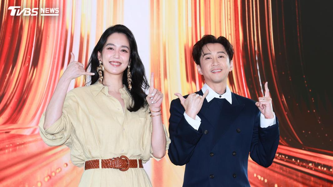 陳漢典與陳庭妮擔任本屆金鐘獎頒獎典禮主持人。(圖/趙世平攝)