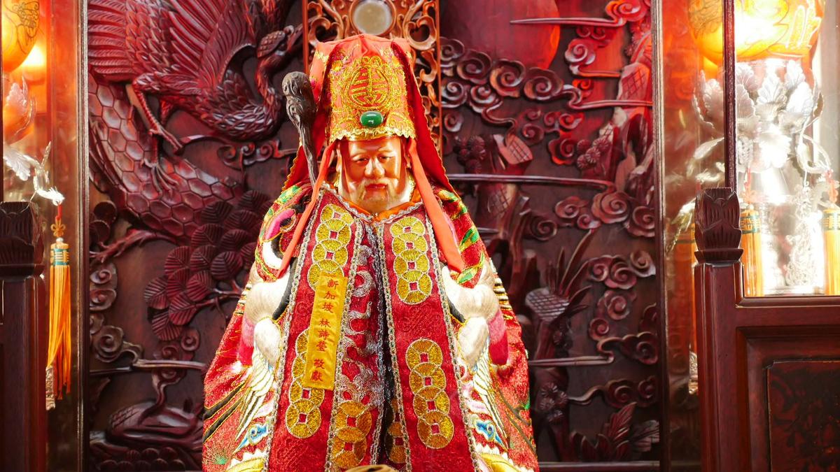 拜完月老「魚群解散」桃花全沒了!海王海后強制下船 一票全認證