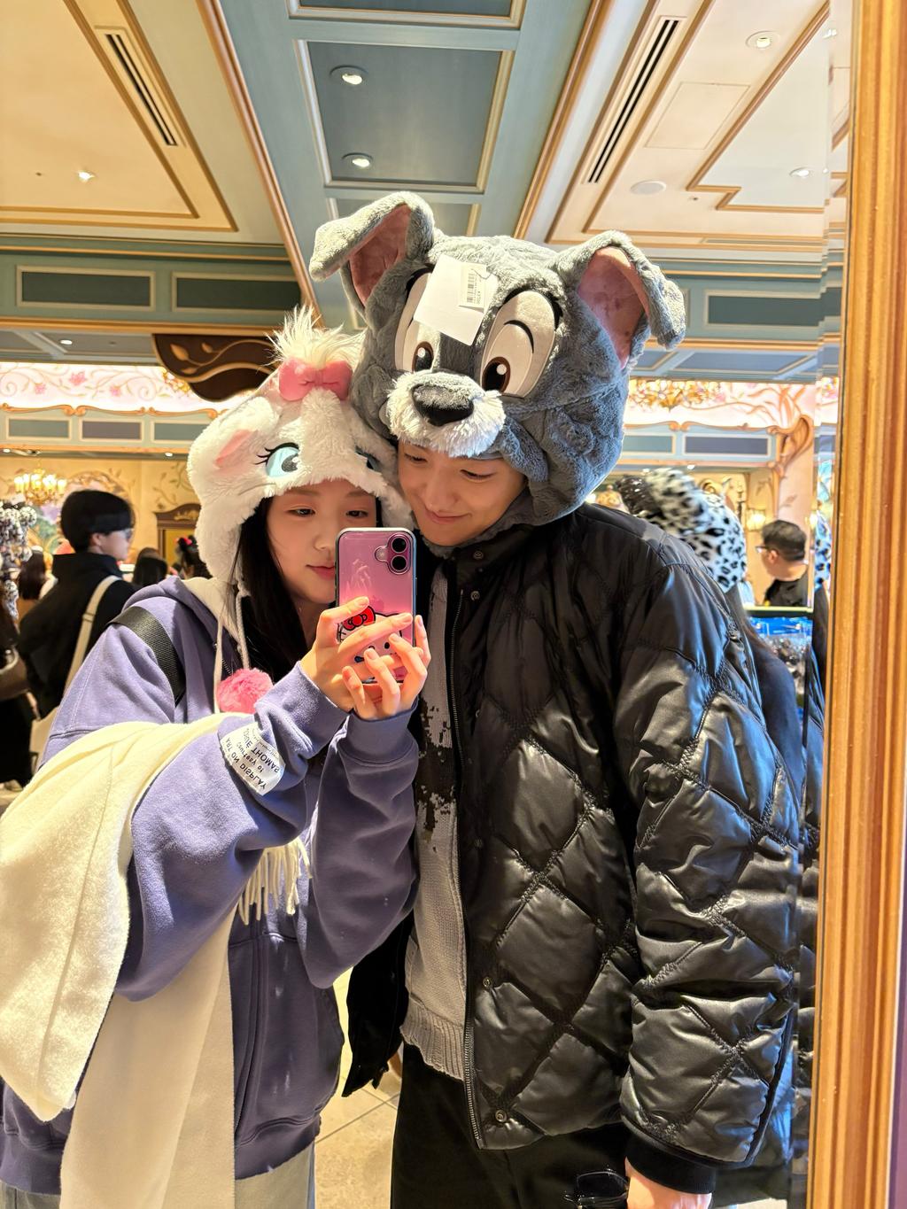 池睿恩（左）、VATA宣布12月結婚。（圖／翻攝自VATA IG）