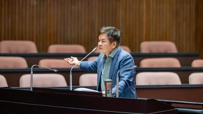 徐巧芯指稱高層找人「喬」毒油案 綠黨團駁:有證據就提出來