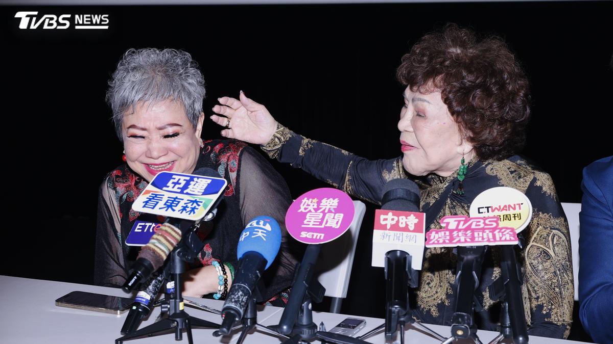 90歲周遊動手拍頭轟鳥來嬤「不找伴」 吳敏反擊「都是渣男」