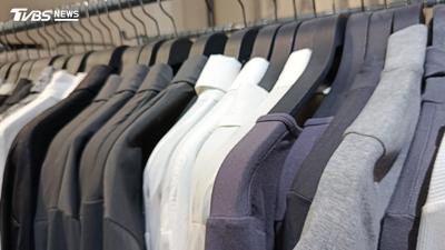 穿新衣服全身癢?醫曝「3地雷色」超毒藏甲醛:洗2、3次再上身