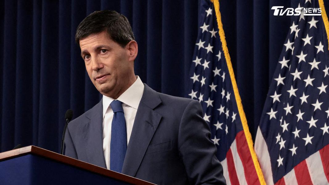 Fed主席華許(Kevin Warsh)發表鷹派言論,引發市場預測央行可能需要透過升息來遏制通膨。(圖/達志影像路透社)