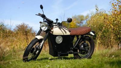 Honda經典四缸變電動車!保留復古外型 還能跑高速